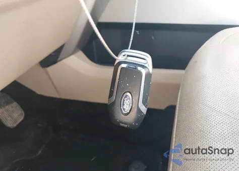 2015 Ford F-150 Lariat z USA, uszkodzony, nr VIN 1FTEW1EFXFKF12739